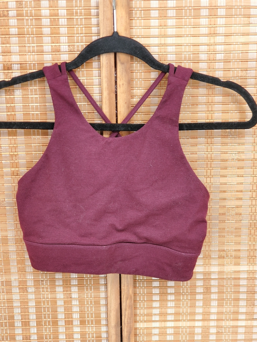 ♤ Vuori Burgundy Mindset Sports Bra High Neck Strappy Back Size Small